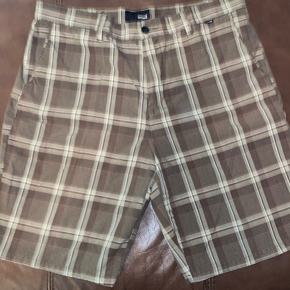 Men’s Hurley shorts